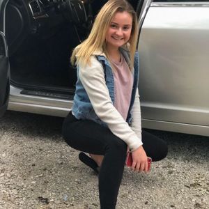 Meet your Posher, Riley